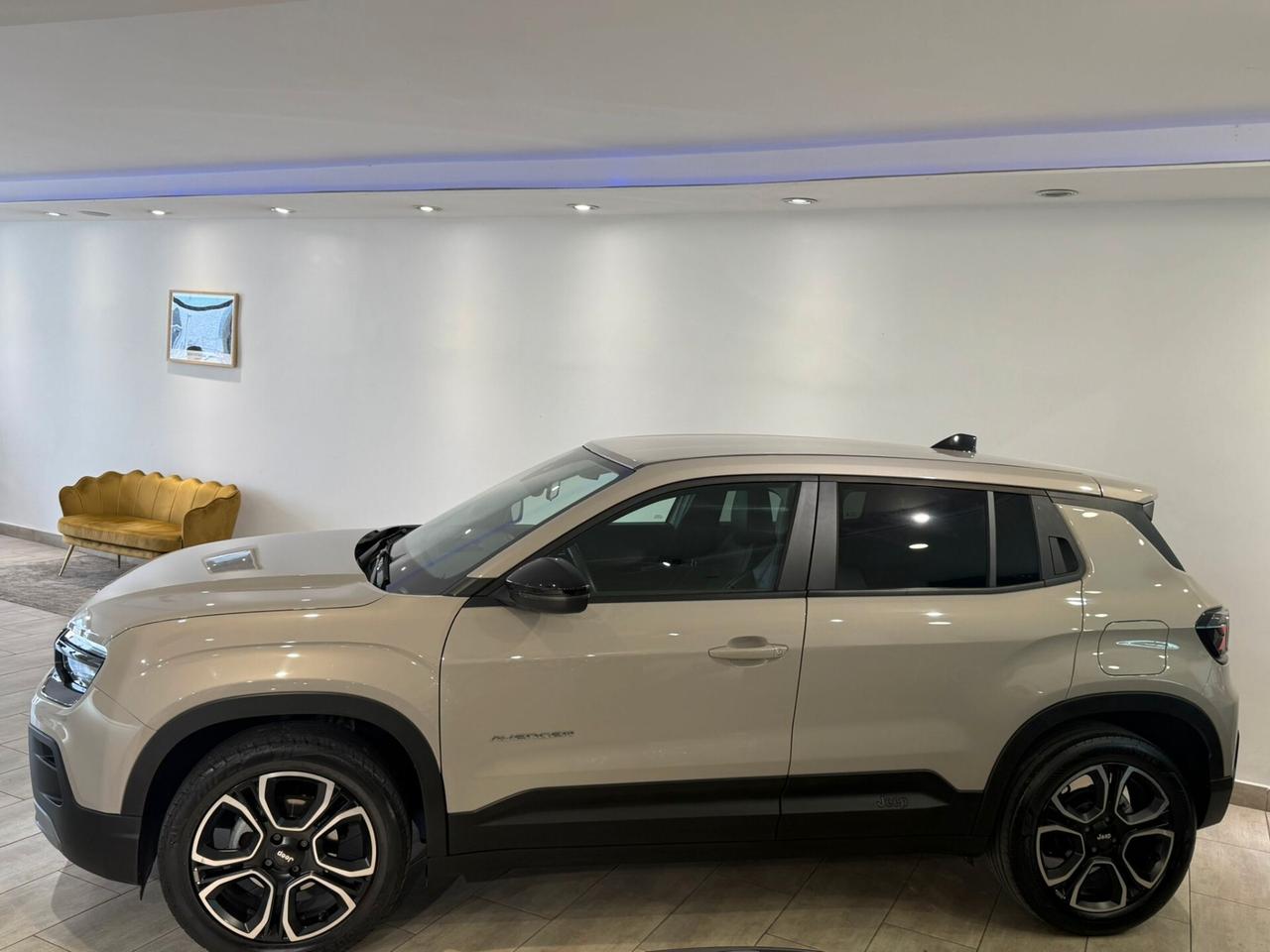 Jeep Avenger 1.2 Turbo 100 CV Summit 2023