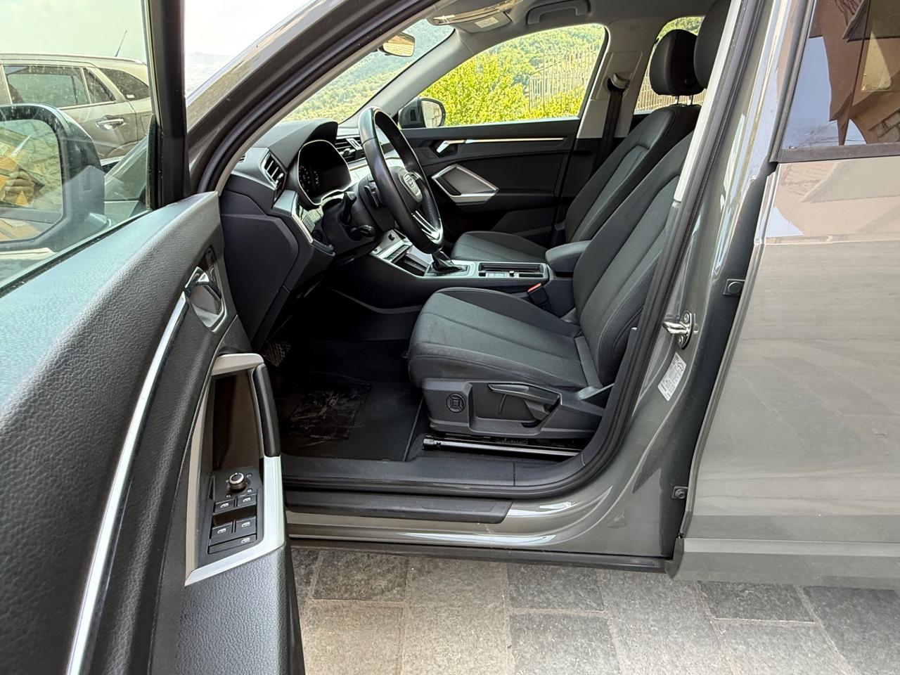 Audi Q3 35 TDI S tronic S line edition