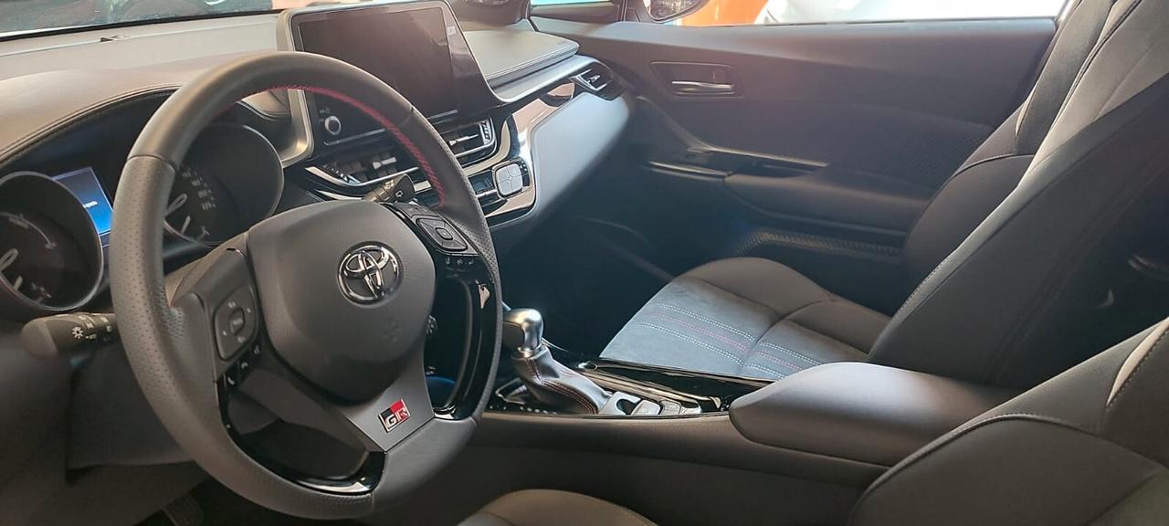 Toyota C-HR 1.8 Hybrid E-CVT GR Sport