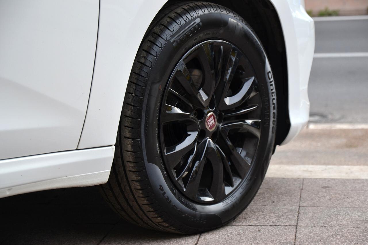 Fiat Tipo 1.3 MJT 95CV STREET NAVI+PDC+CRUISE+TEL+PACK BLACK