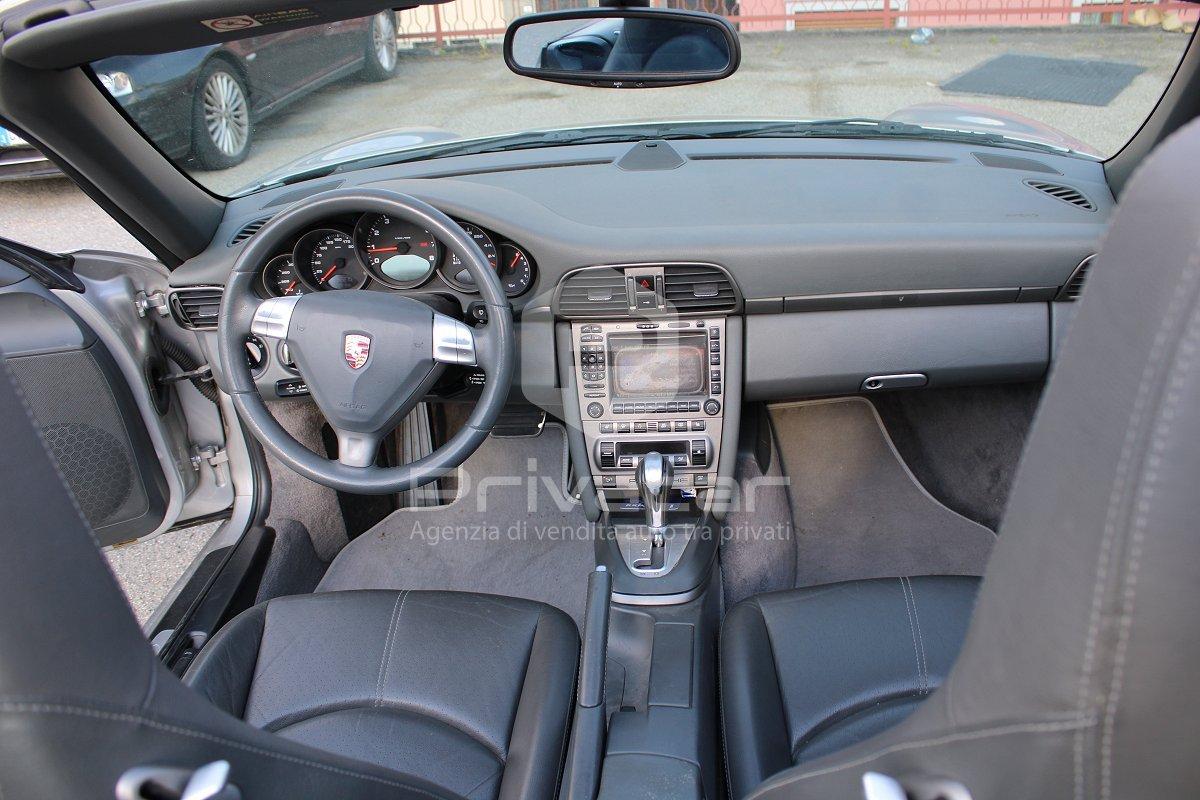 PORSCHE 911 Carrera Cabriolet