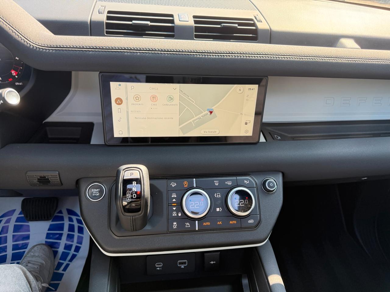 Land Rover Defender 110 3.0D I6 200 CV AWD Auto S , 7 posti , Gancio traino Elettrico
