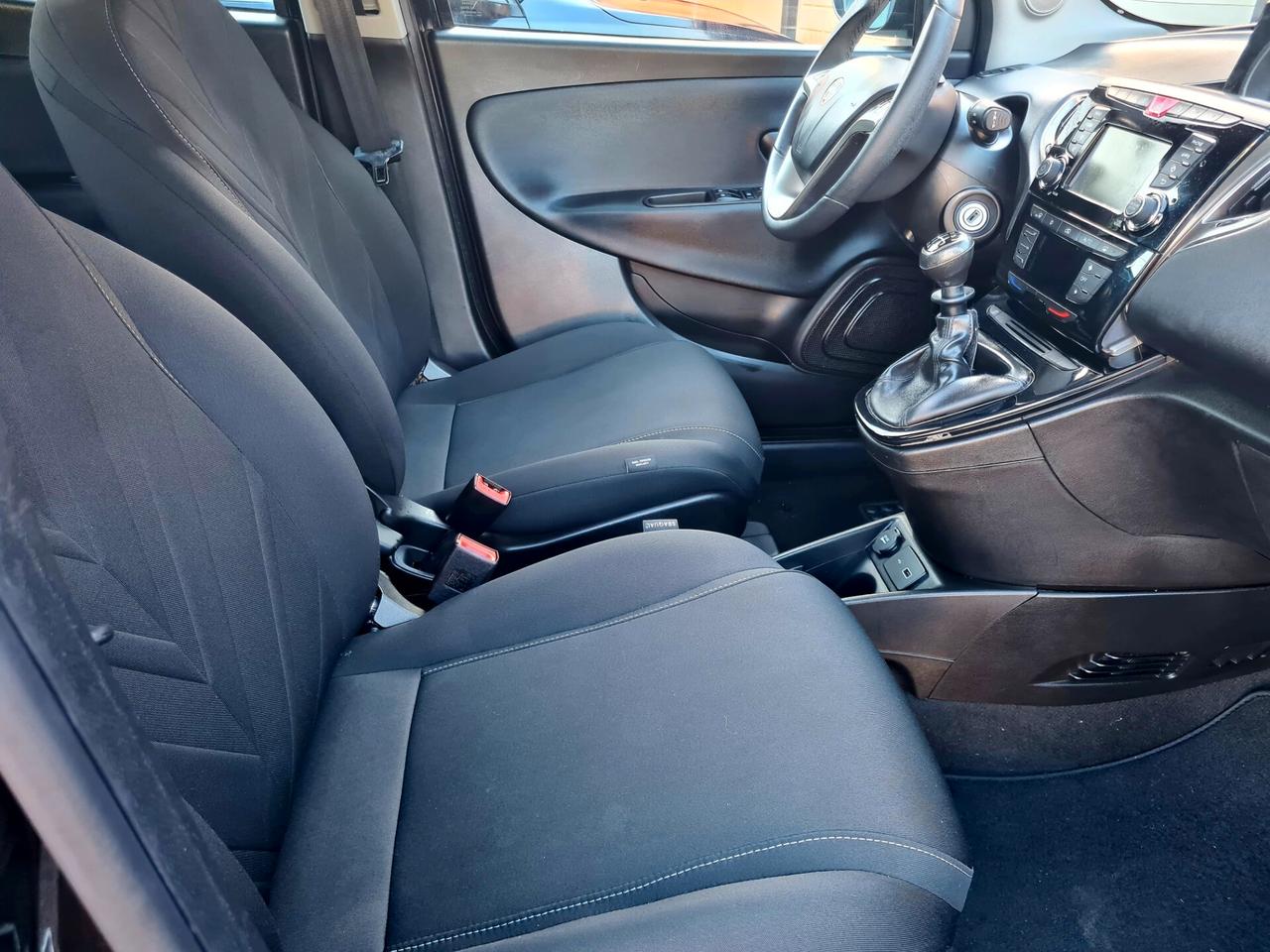 Lancia Ypsilon 1.0 Hybrid *UNIPRO*TAGLIANDI*PDC*