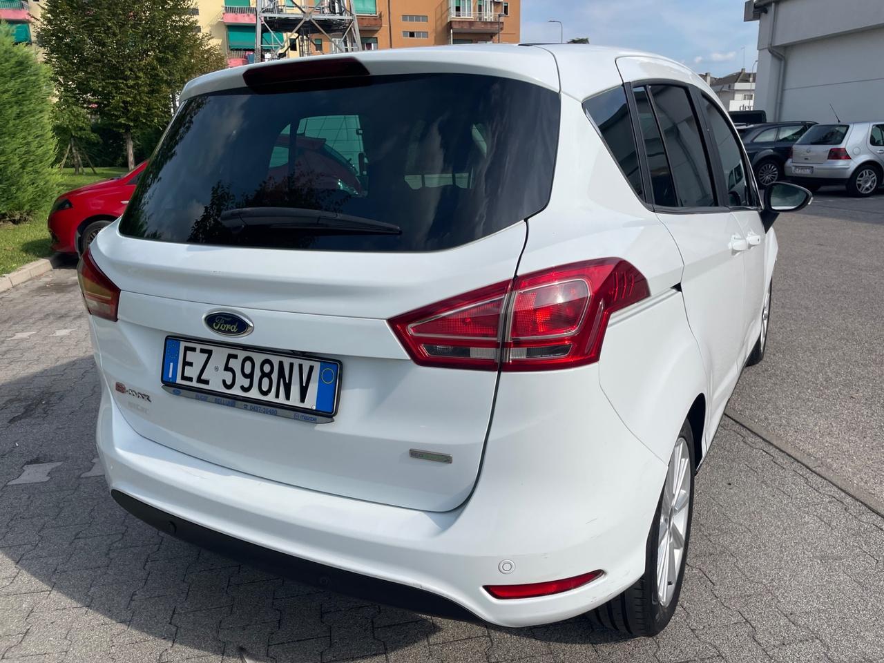 Ford B-Max 1.0 benzina anno 2015 pronta al uso