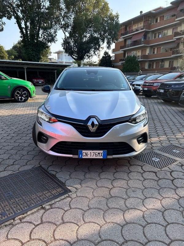 Renault Clio Clio 1.6 E-Tech full hybrid Evolution 145cv auto
