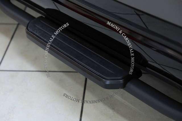 Land Rover Defender 90 P525|V8|22''|SCARICO|TETTO|PEDANE|BLACK PACK