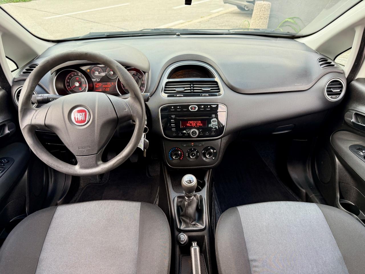 Fiat Punto 1.4 8V 5 porte Natural Power Street