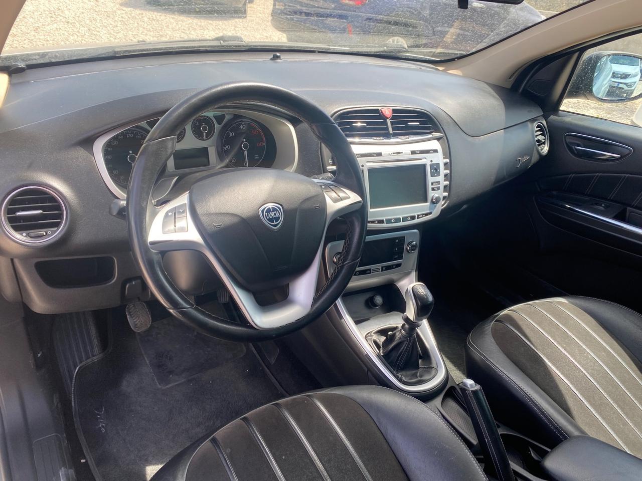 Lancia Delta 2.0 MJT DPF Oro