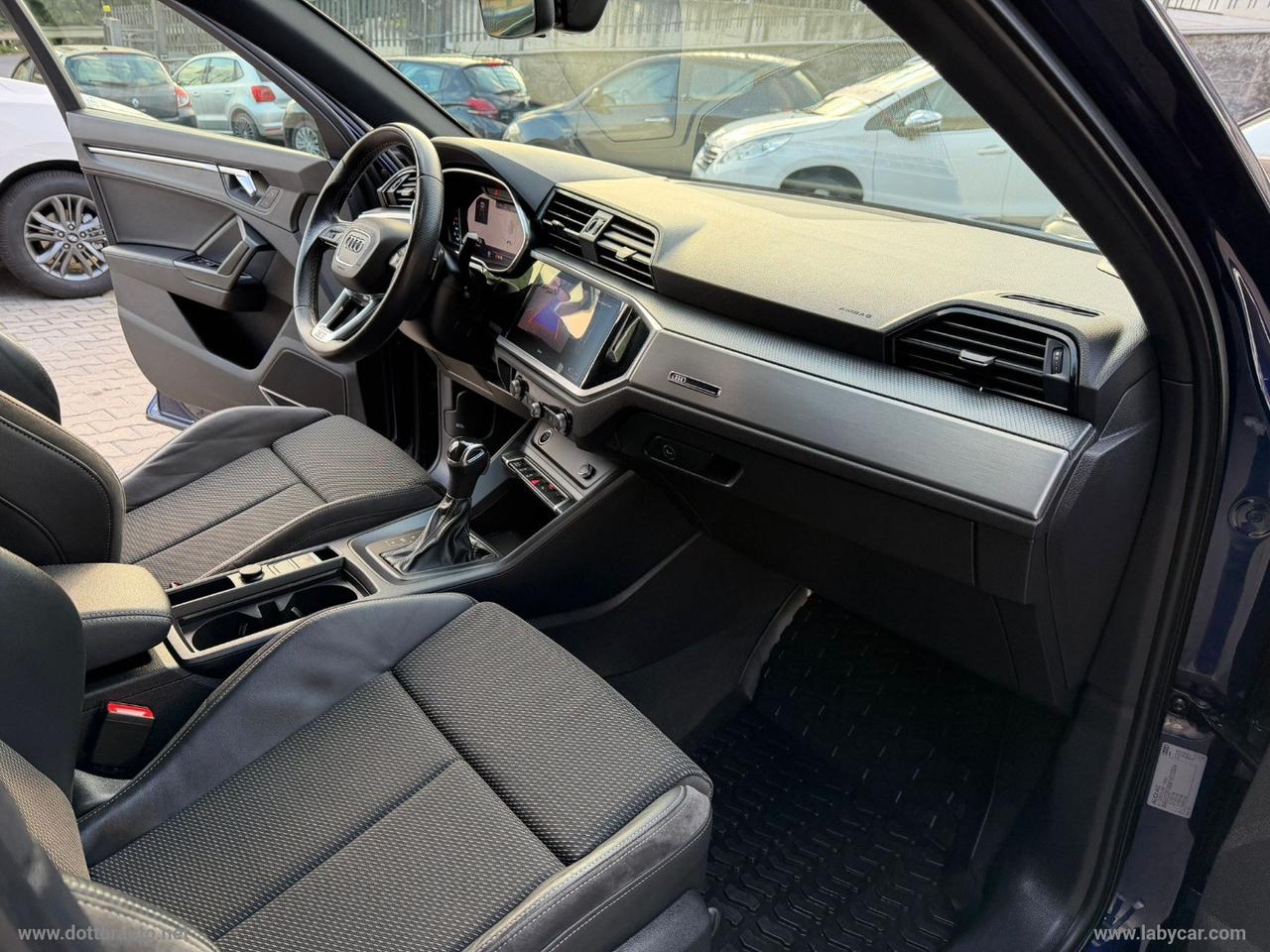 AUDI Q3 SPB 35 TDI S tronic S line edition
