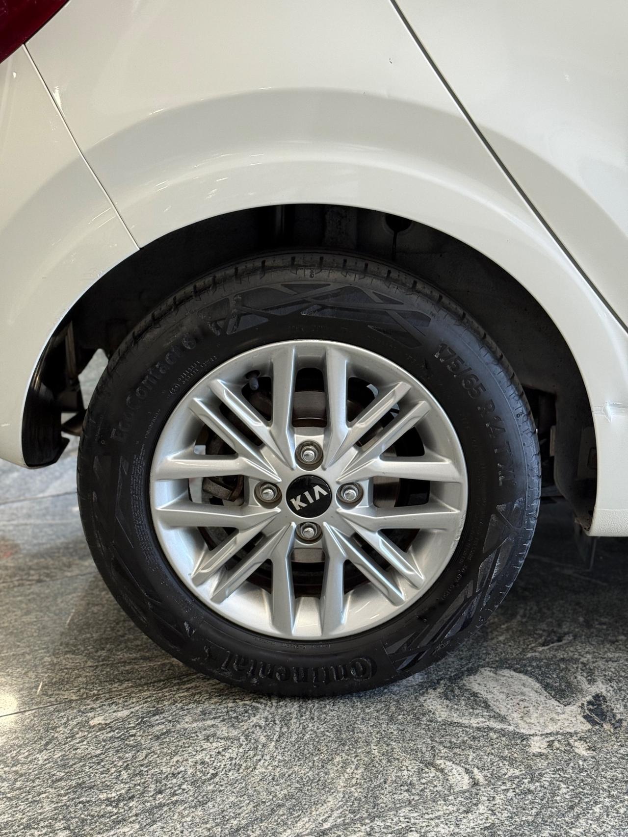 Kia Picanto 1.0 12V 5 porte Style