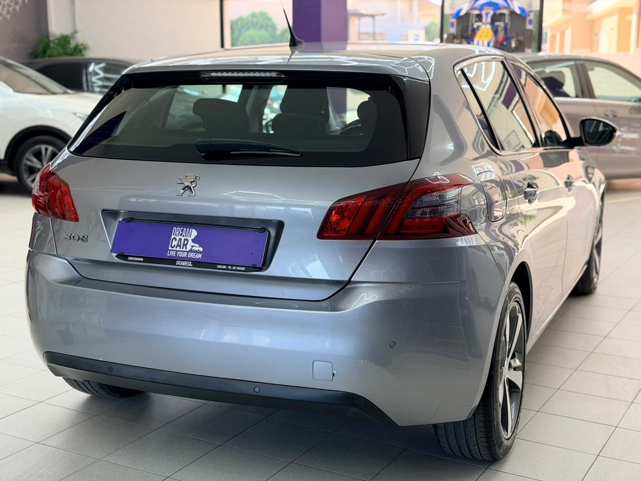 Peugeot 308 BlueHDi 130 S&S Allure