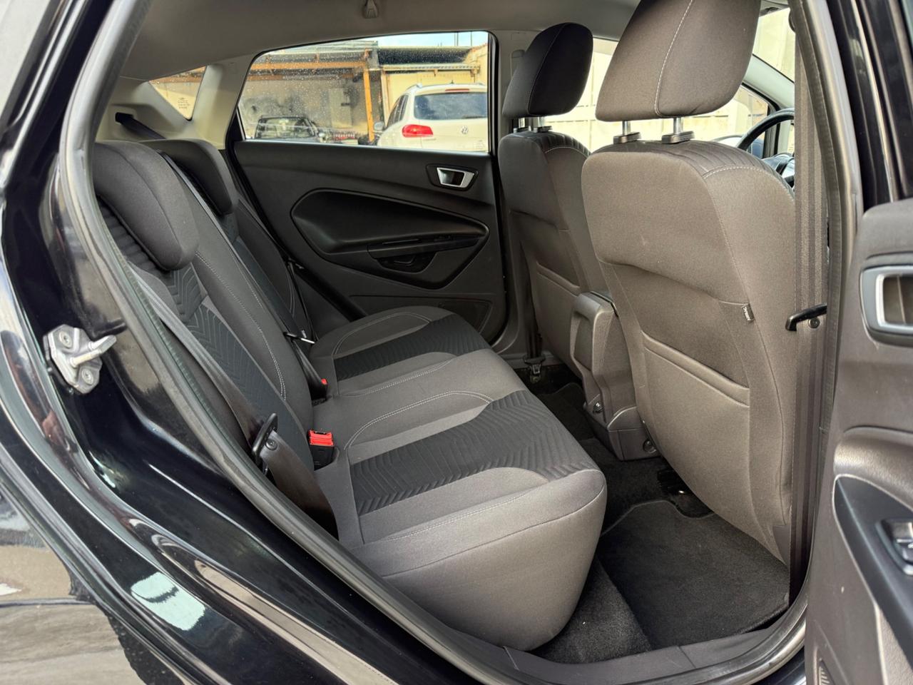 Ford Fiesta 1.0 EcoBoost 100CV 5 porte Individual