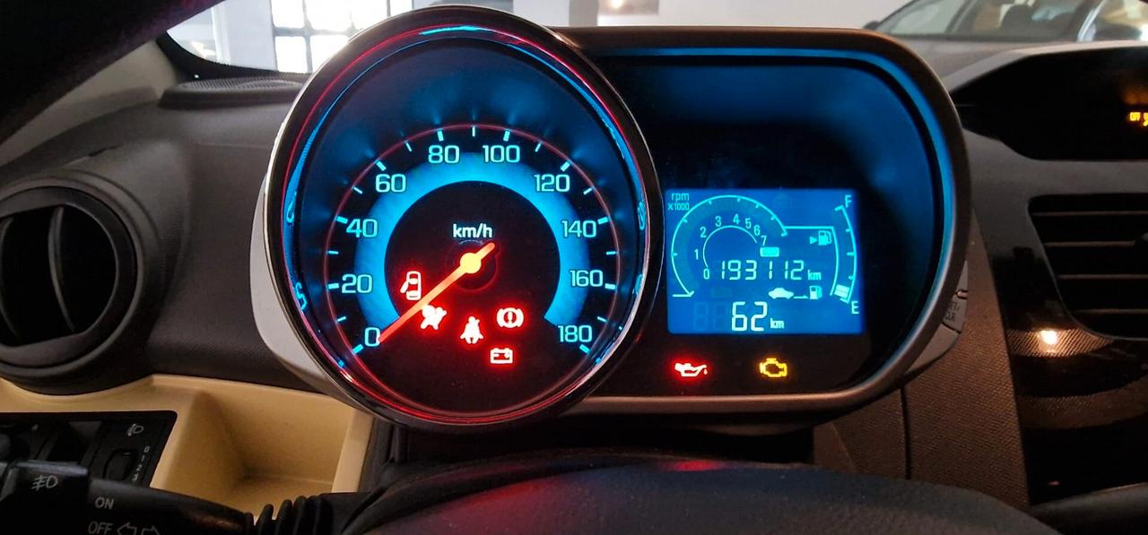 SPARK 1.000 CC 4 CILINDRI BENZINA IDEALE PER CITTA'