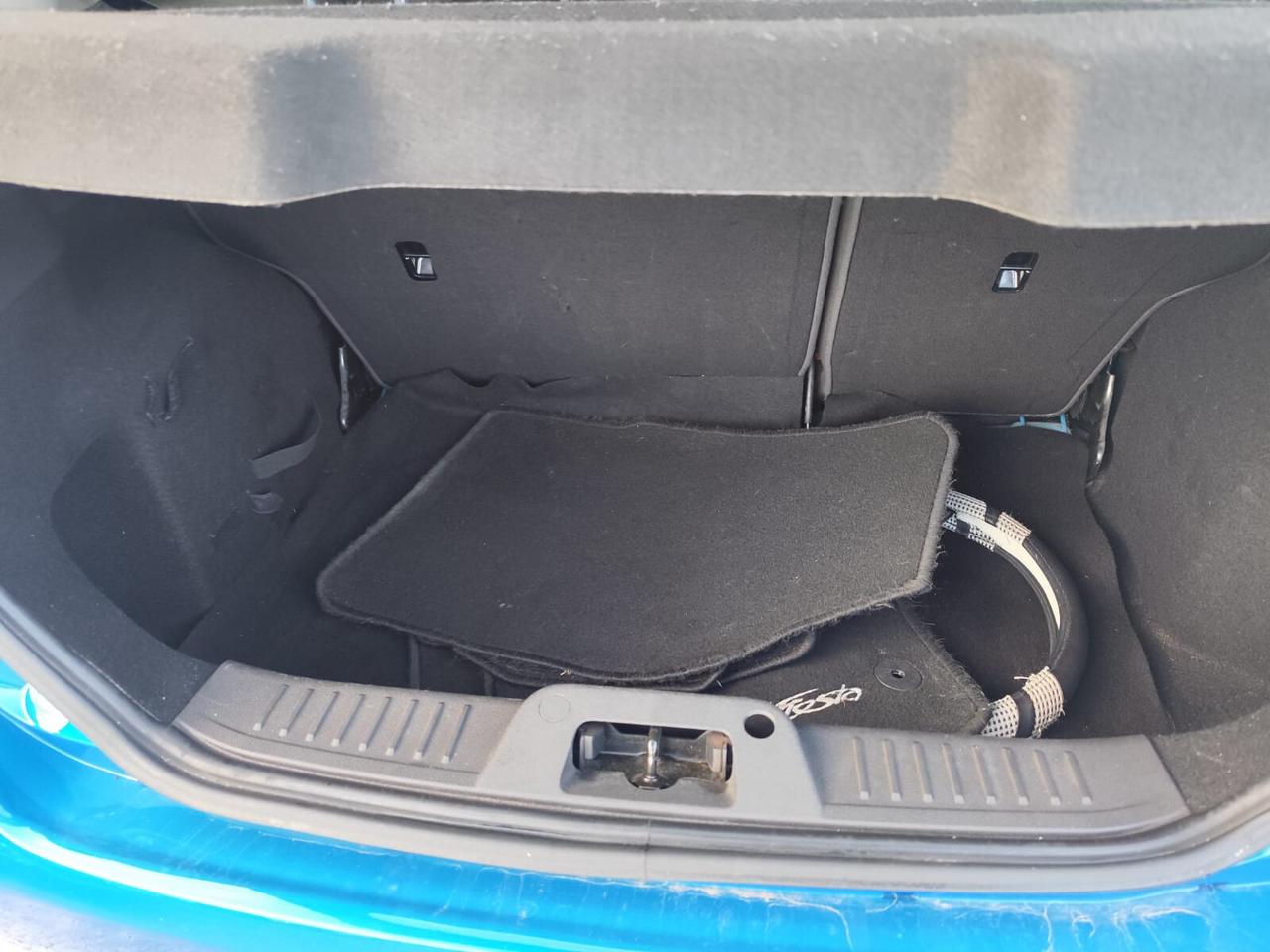 Ford Fiesta 1.5 TDCi 75CV 3 porte Titanium