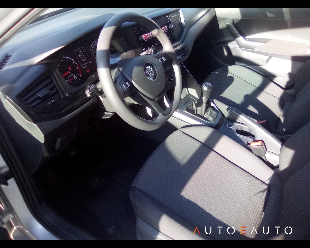 VOLKSWAGEN Polo VI 2017 - Polo 5p 1.0 tgi Trendline 90cv my19