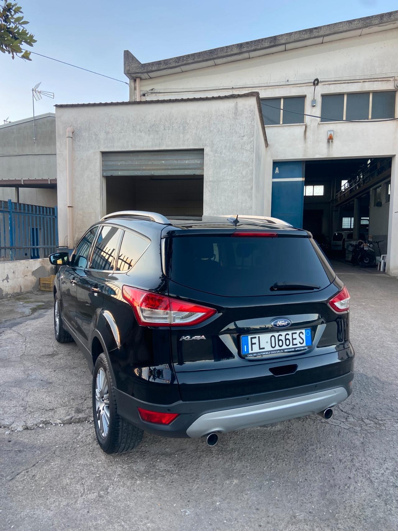 Ford Kuga 2.0 TDCI 4WD Titanium CAMBIO AUTOMATICO NUOVO