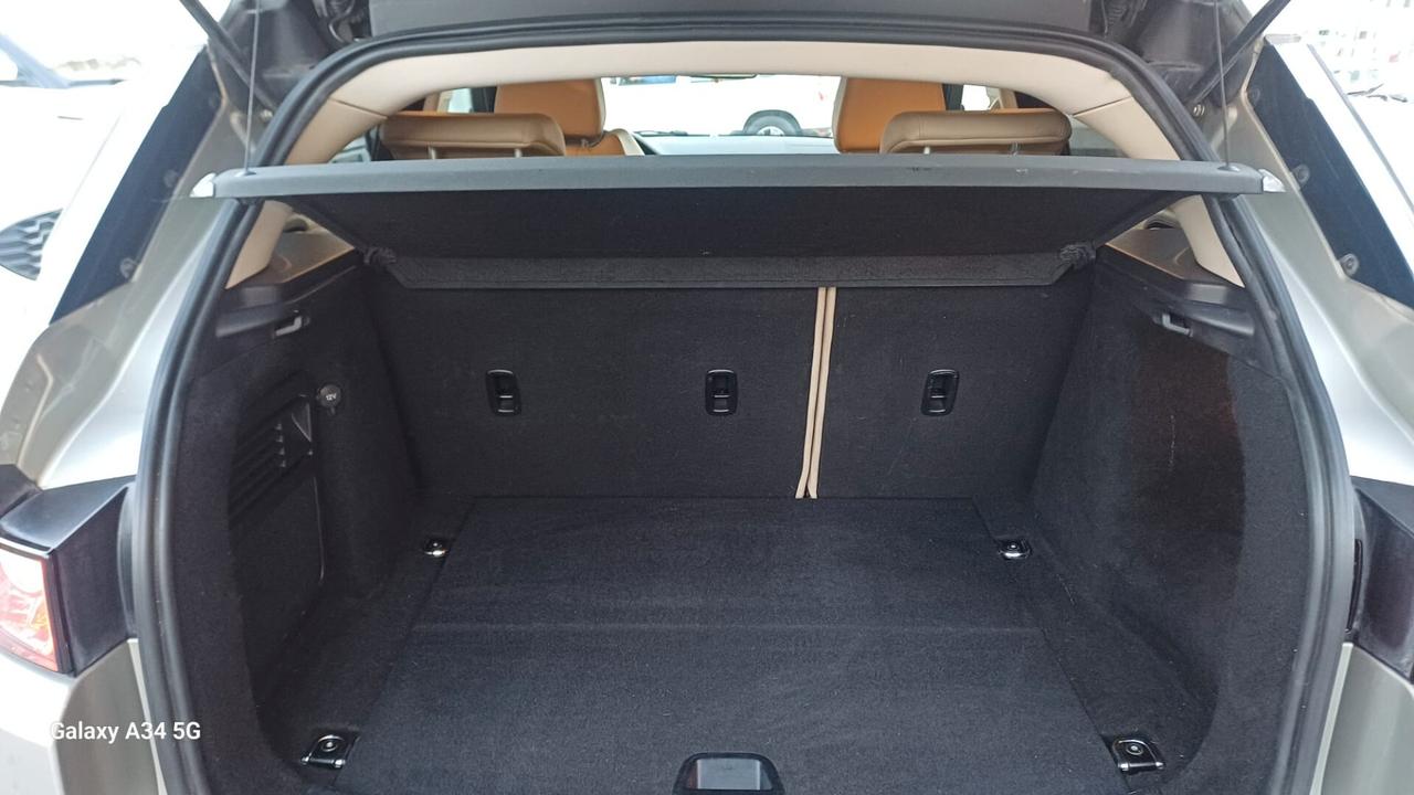 Land Rover Range Evoque 2.2 TD4 5p. Prestige