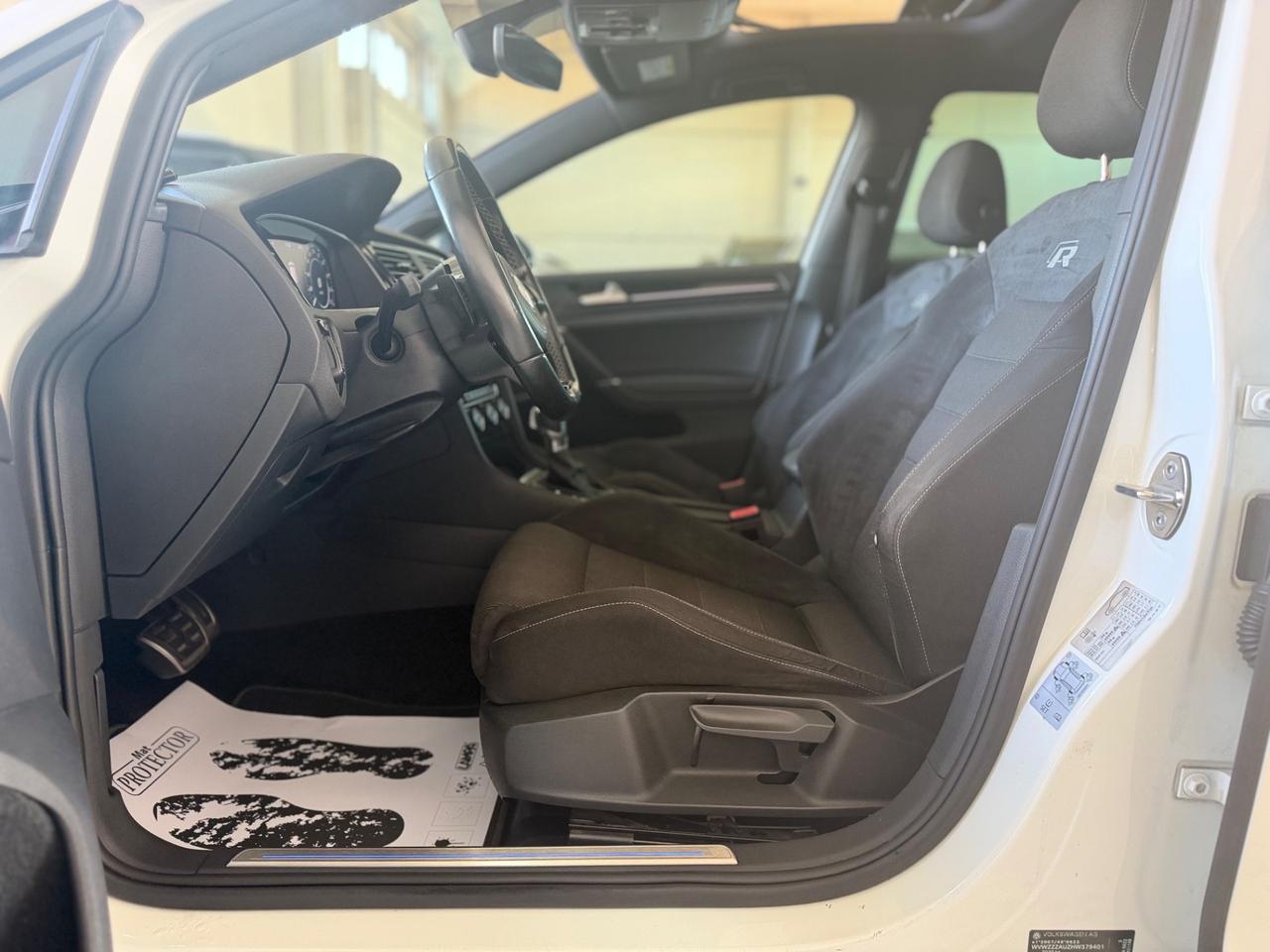 Volkswagen Golf R 2.0 TSI DSG 4MOTION 5p. BMT