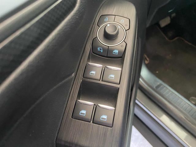 FORD Kuga 2.5 Full Hybrid 190 CV CVT AWD ST-Line