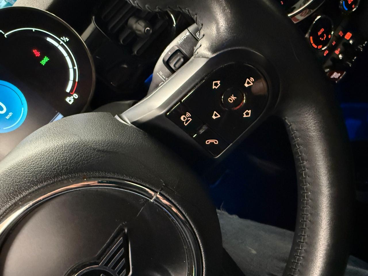Mini 1.5 Cooper Yours