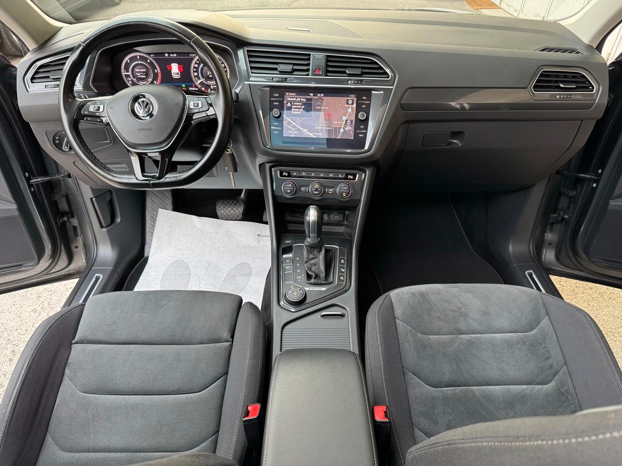 Volkswagen Tiguan 2.0tdi DSG R-Line 4M GARANZIA24M
