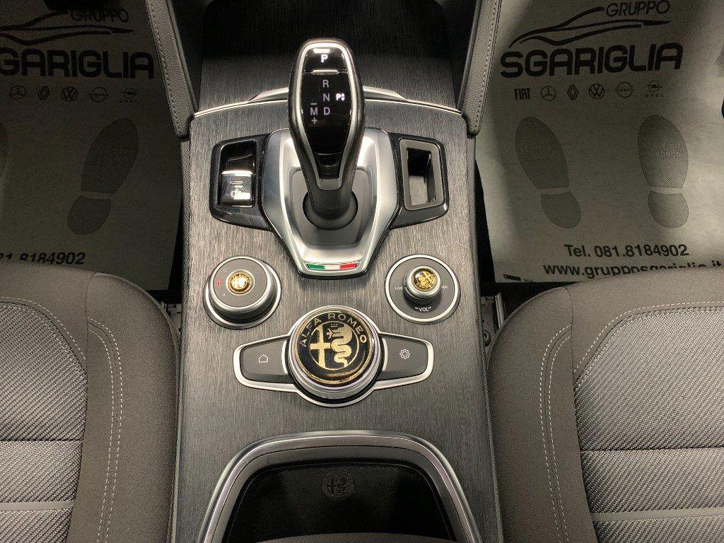 Alfa Romeo Stelvio 2.2 Diesel AT8 Sport-Tech Automatico