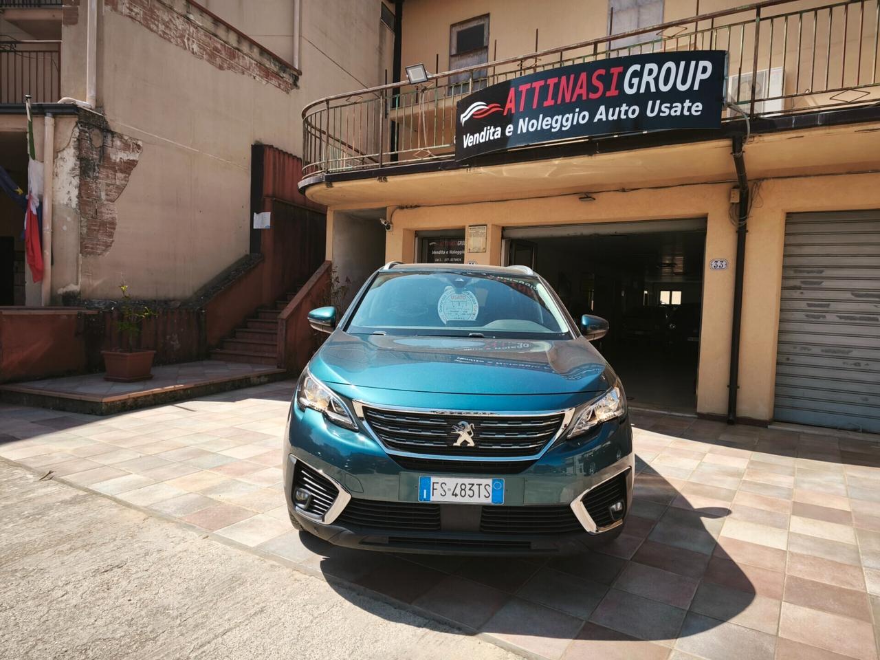 Peugeot 5008 1.5 HDi 130 CV