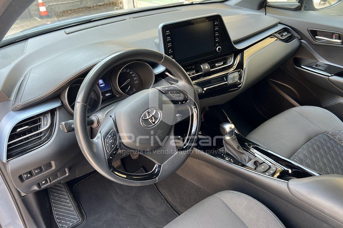 TOYOTA C-HR 1.8 Hybrid E-CVT Trend