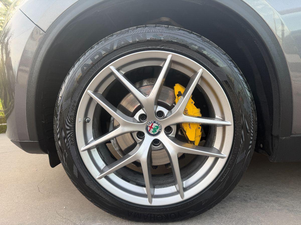 ALFA ROMEO - Stelvio - 2.2 T.diesel 210 CV AT8 Q4 Exec.