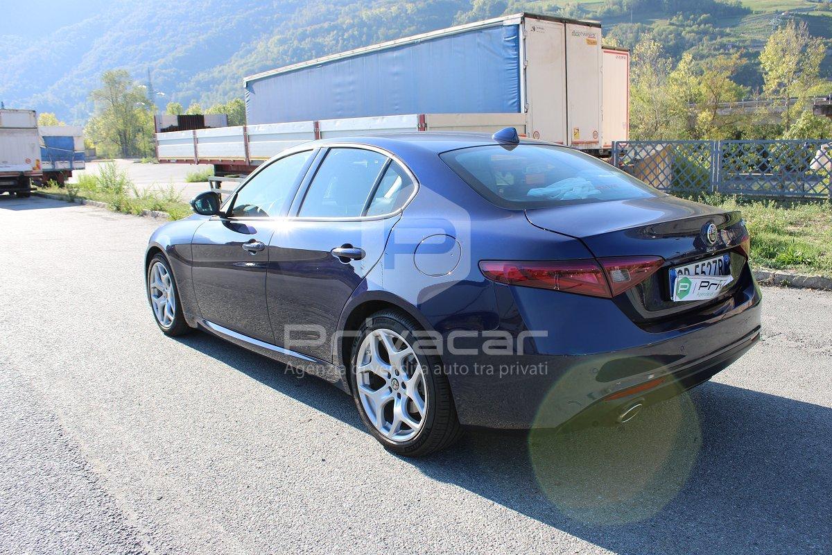 ALFA ROMEO Giulia 2.2 Turbodiesel 160 CV AT8 Sprint