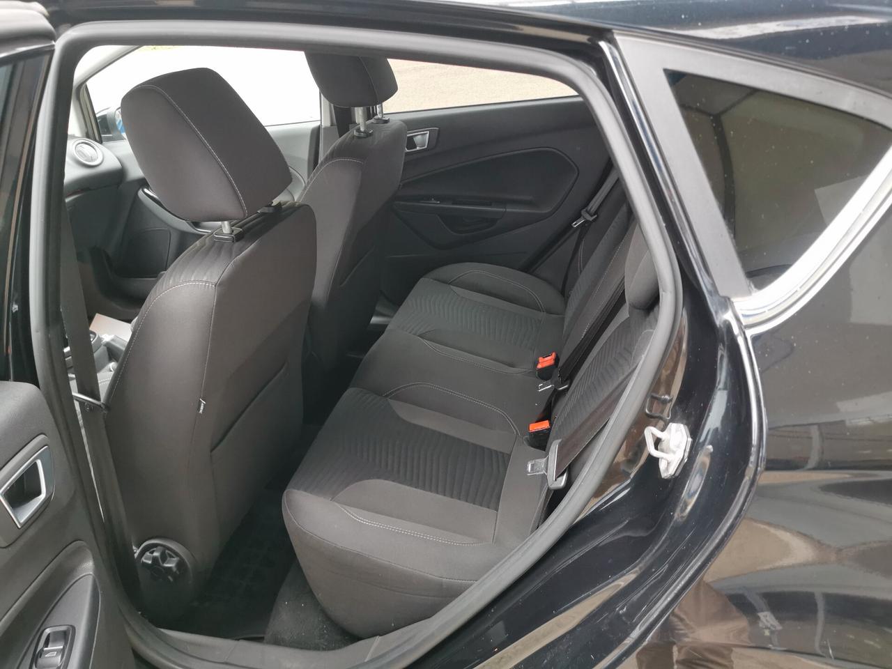 Ford Fiesta 1.5 TDCi 75 5. Titanium