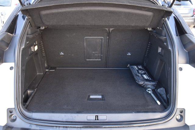 PEUGEOT 3008 BlueHDi 130 S&S EAT8 GT *TETTUCCIO, NAVIGATORE*