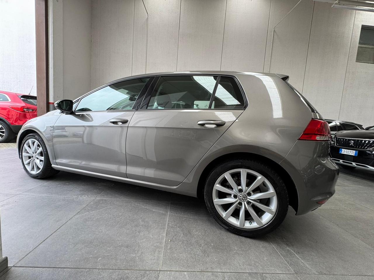 Volkswagen Golf 1.6 TDI 110 CV DSG 5p. Highline BlueMotion Technology