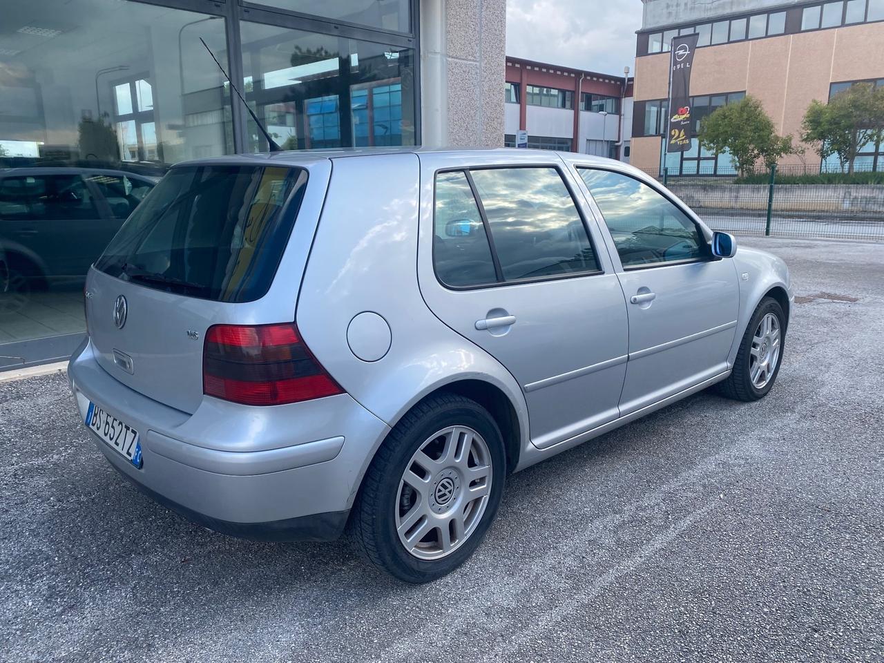 Volkswagen Golf 1.6 GPL 5 porte