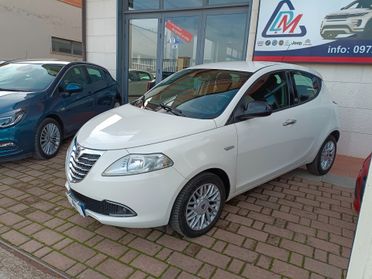 Lancia Ypsilon 1.2 69 CV 5 porte GPL Ecochic 30th Anniversary