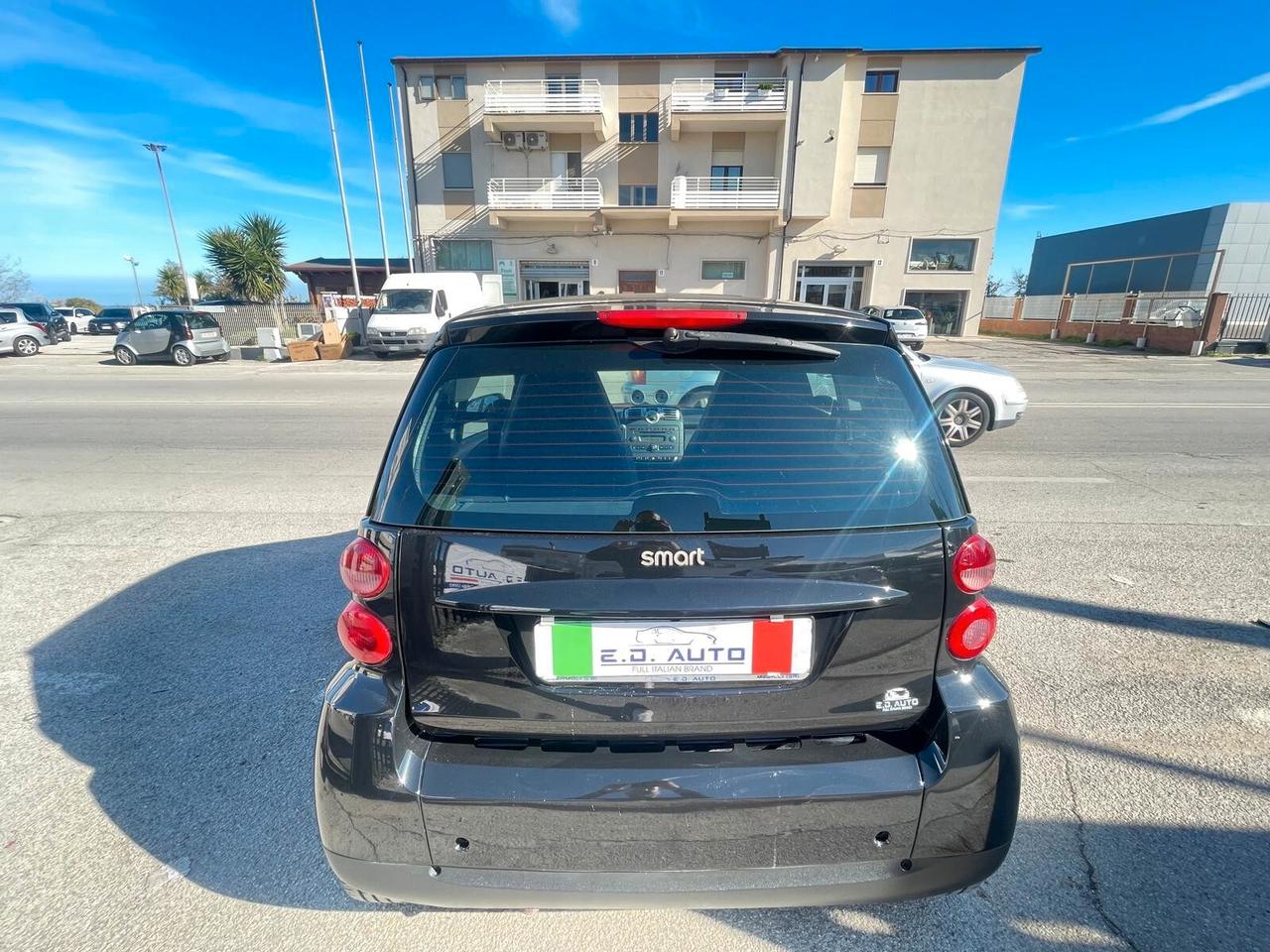 Smart ForTwo 1000 62 kW coupé passion