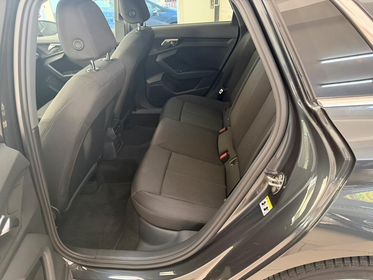 Audi A3 Sedan 35 TDI S tronic Business Advanced