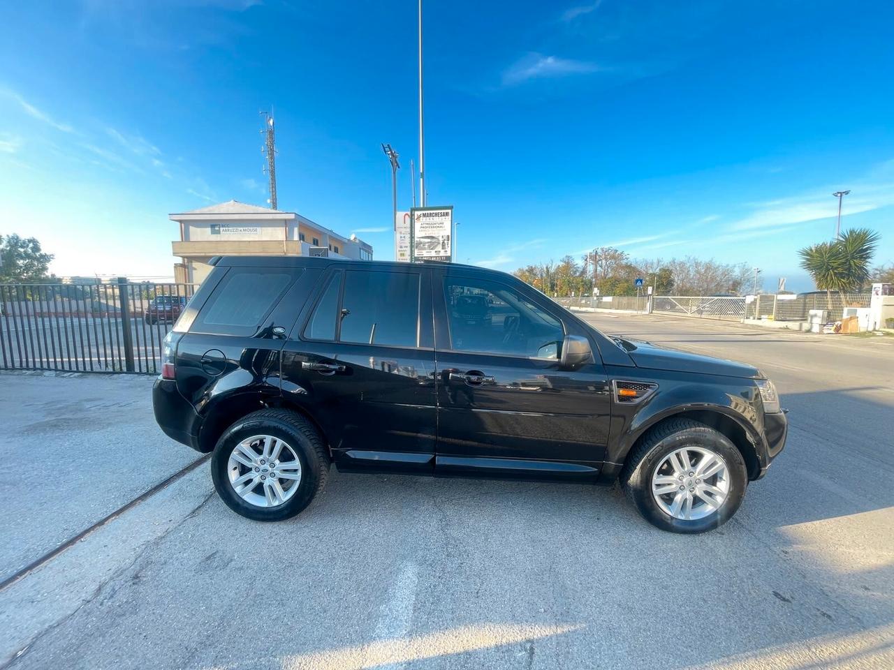 Land Rover Freelander 2.2 eD4 2WD S.W. SE