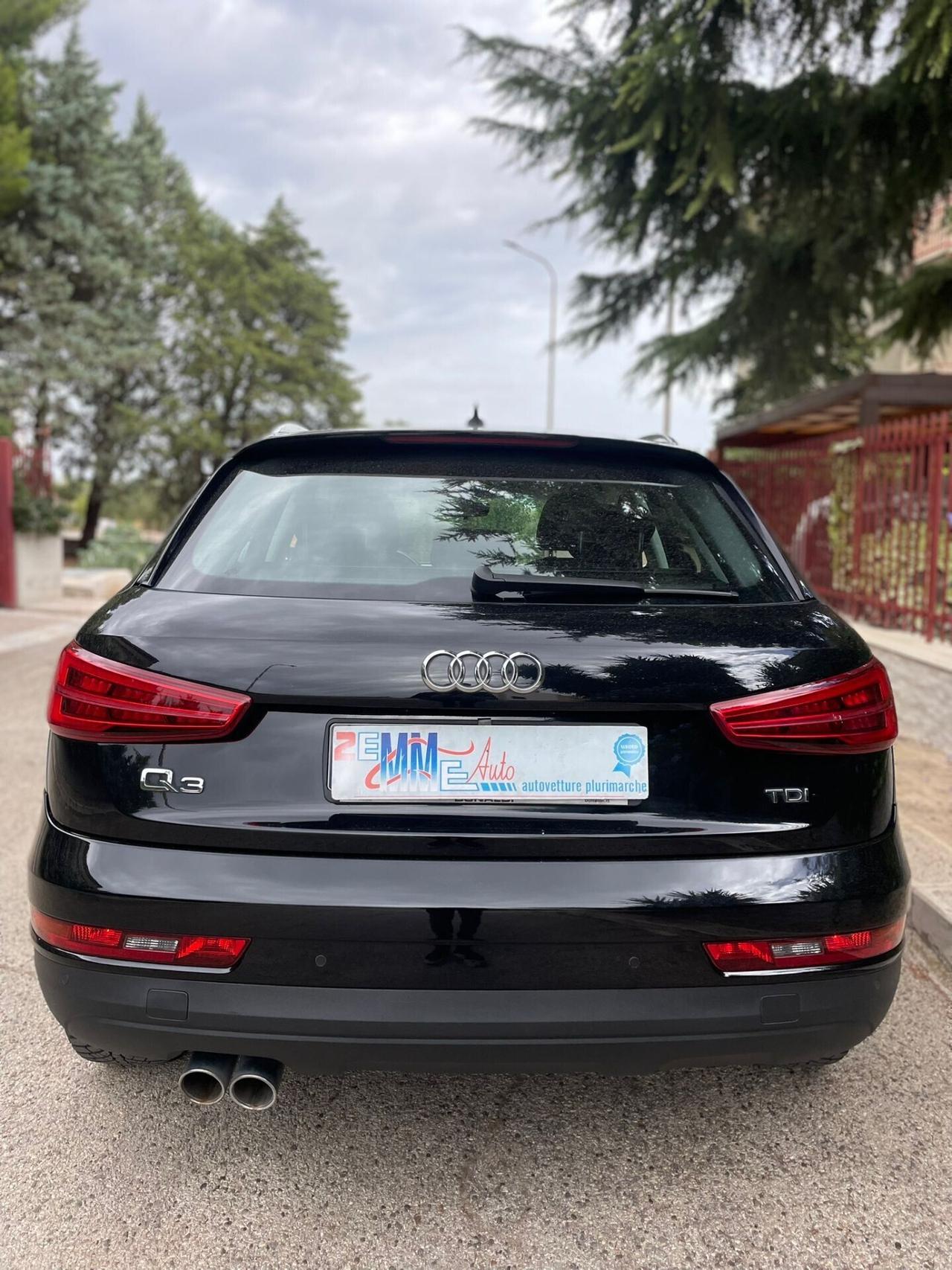 Audi Q3 2.0 TDI 120 CV S line Edition