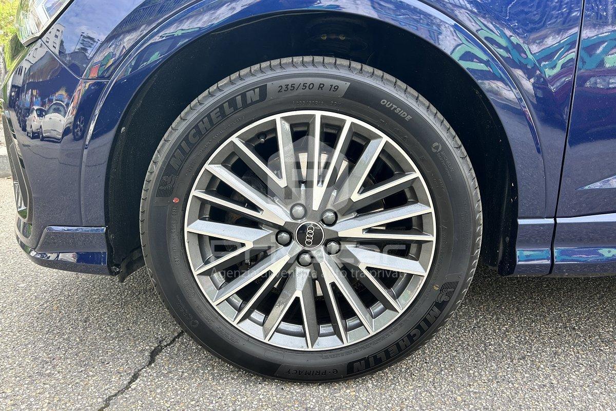 AUDI Q3 SPB 45 TFSI e S tronic S line edition