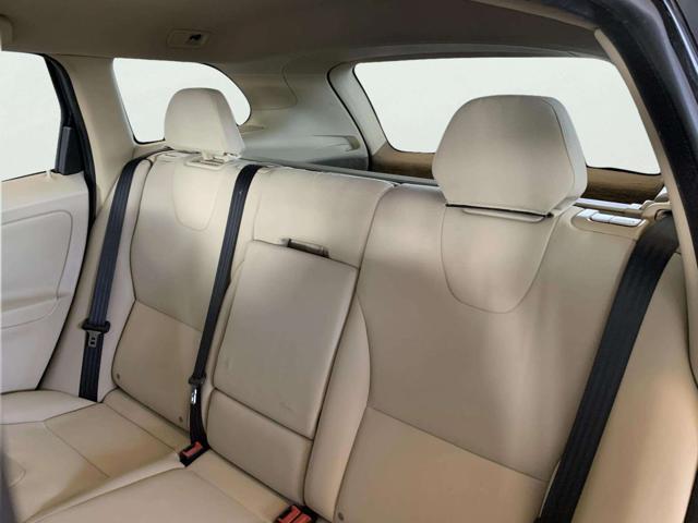 VOLVO XC60 D3 Geartronic Momentum
