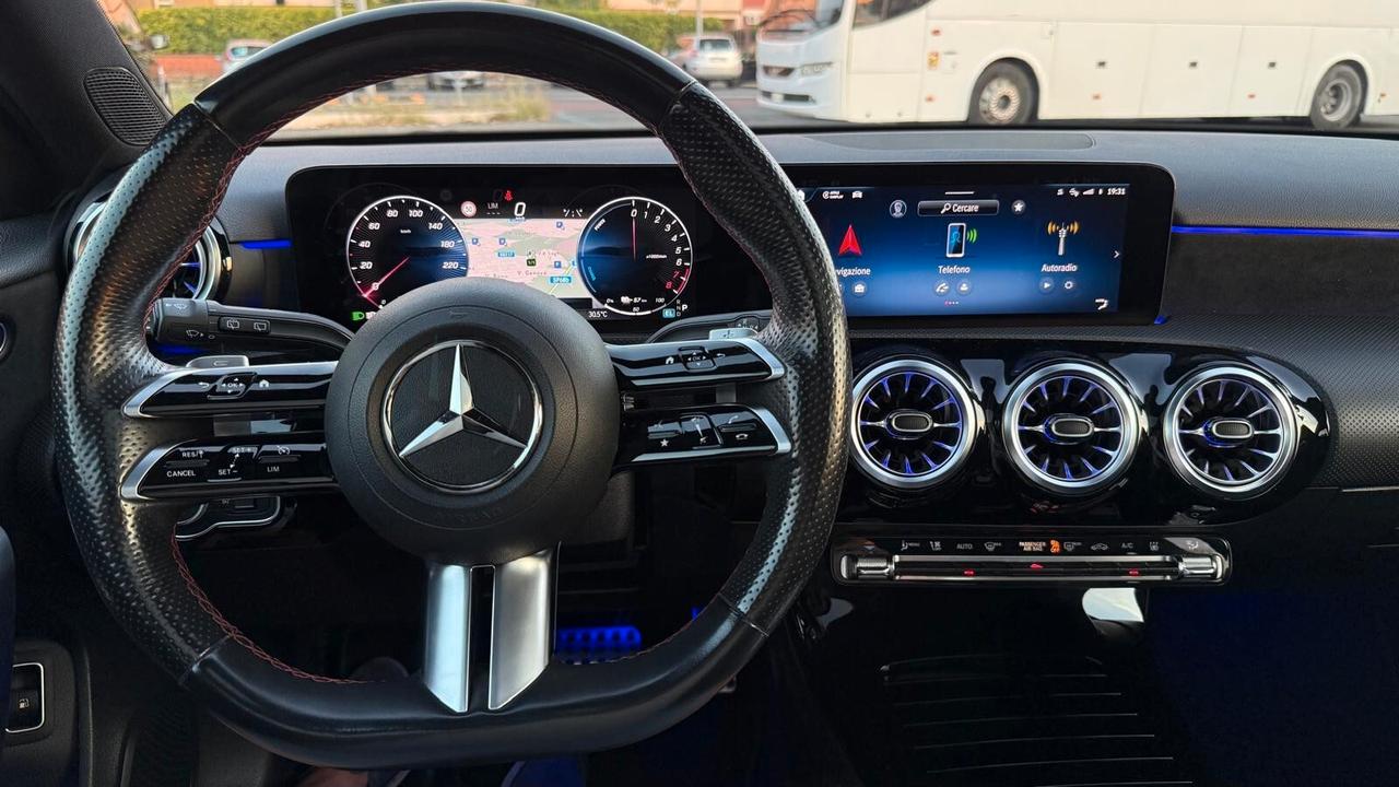 Mercedes-benz A 250 E Phev AMG Line Advanced Plus Automatic