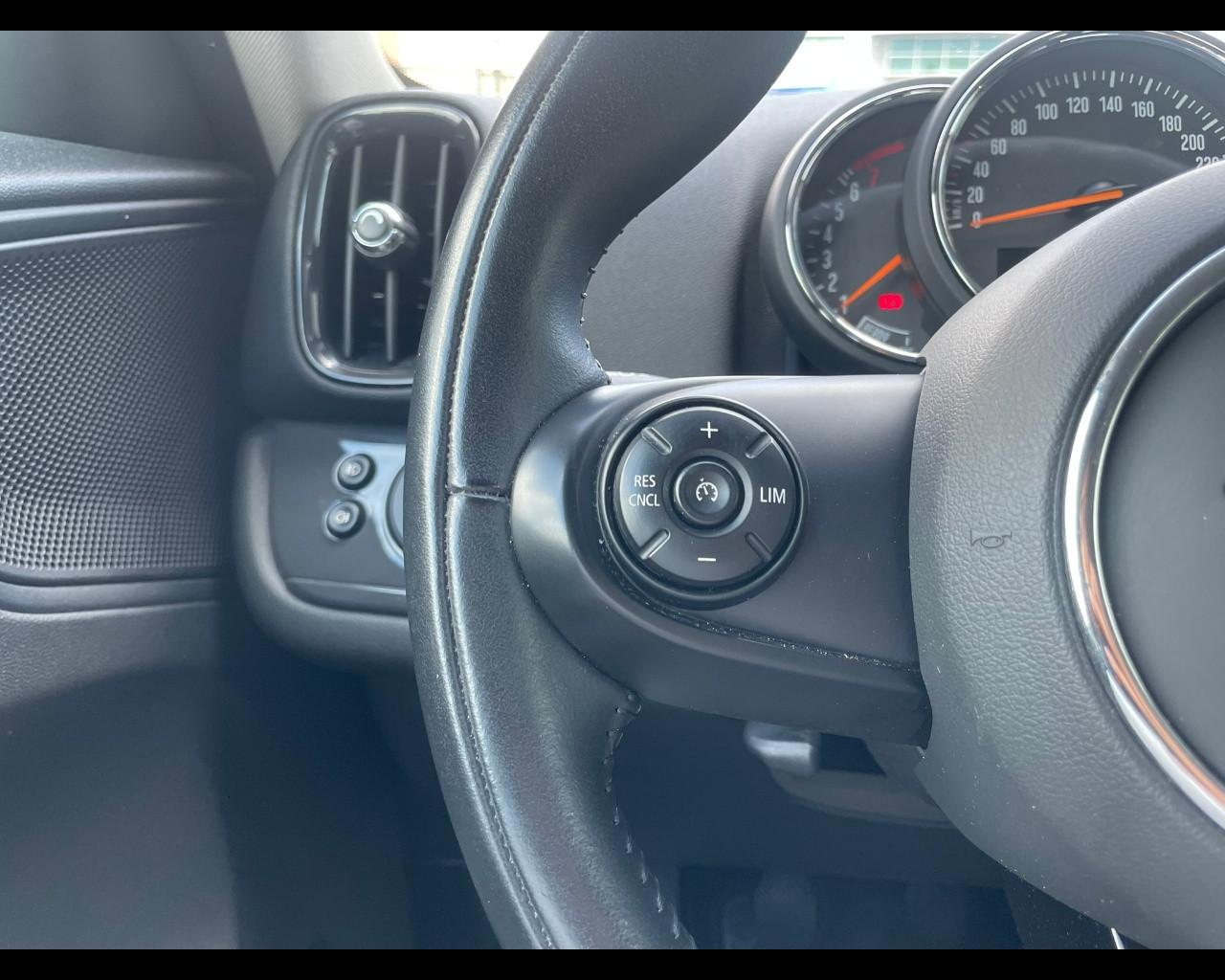 MINI Mini Countrym.(F60) - Mini 1.5 Cooper Boost Countryman