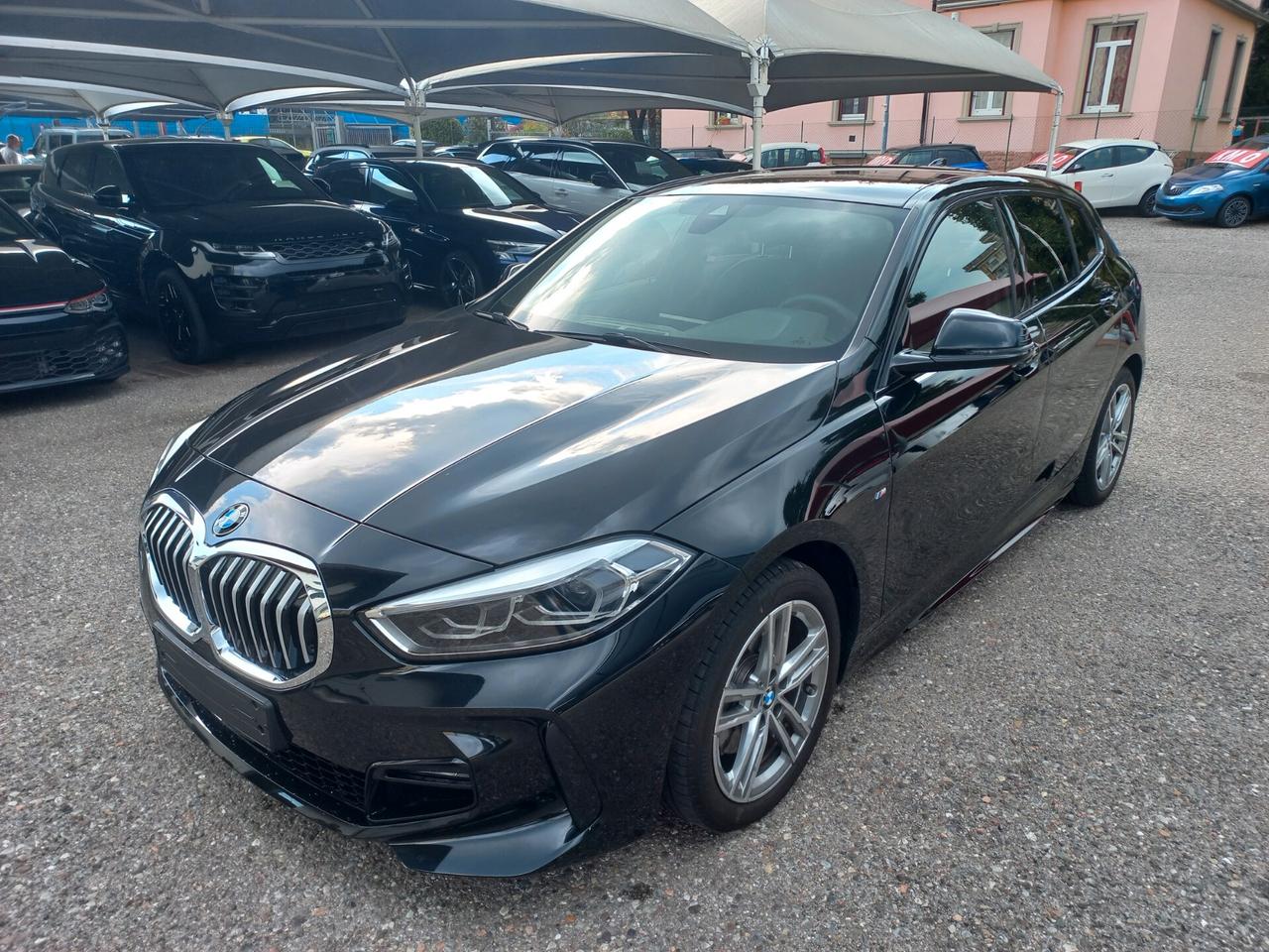 Bmw 118 118i 5p. Msport aut.