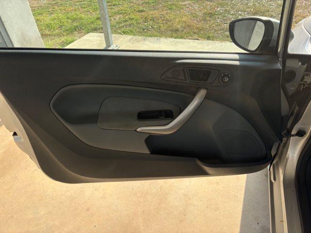 FORD Fiesta + 1.2 82CV 3 porte EURO 5B PRONTA CONSEGNA