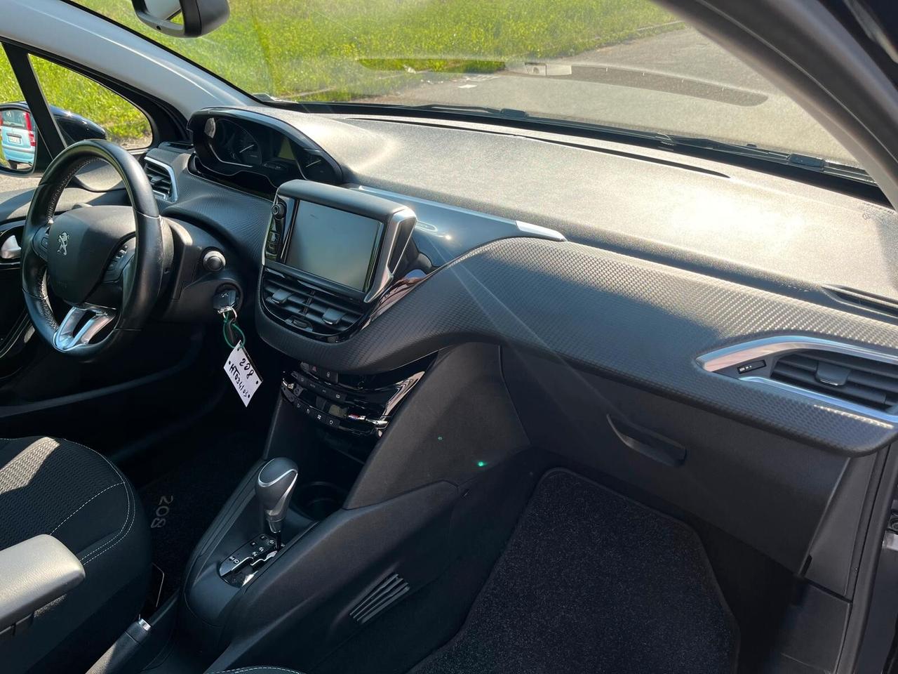 Peugeot 208 PureTech Turbo 110 EAT6 S&S 5 porte