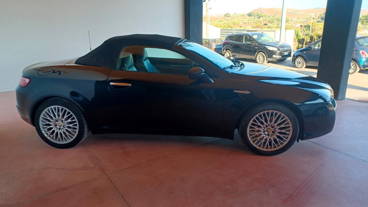 Alfa Romeo Spider 2.4 JTDm Exclusive