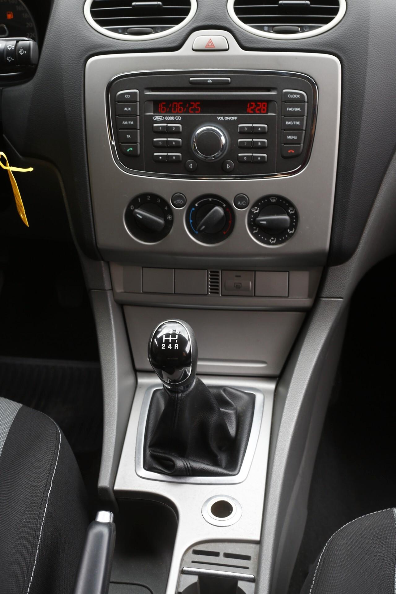 Ford Focus 1.6 TDCi (110CV) 5p. Tit. DPF