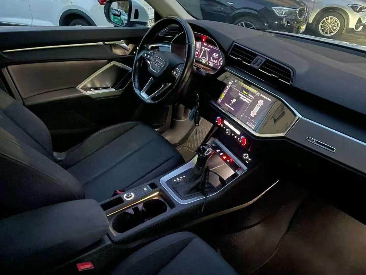 Audi Q3 35 TDI S tronic Business Advanced