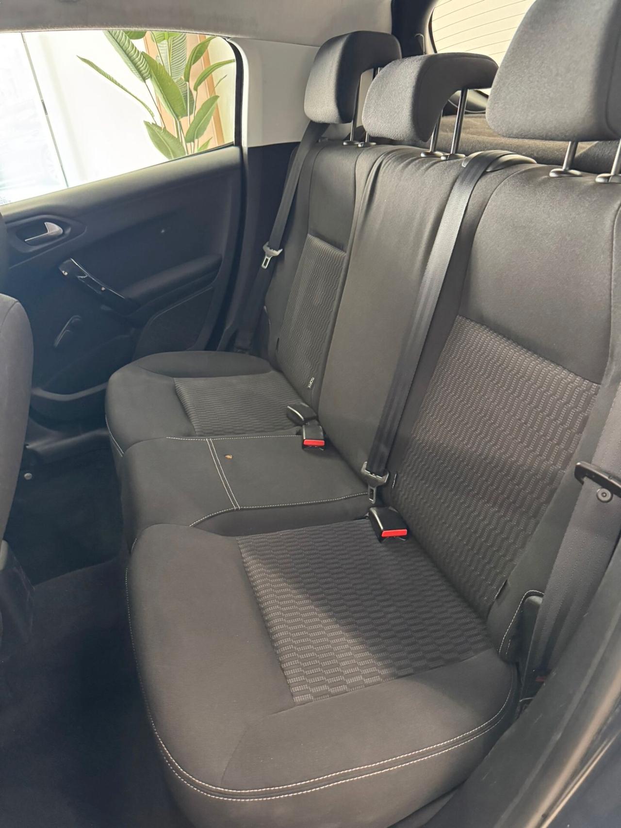 Peugeot 208 BlueHDi 75 5 porte Allure